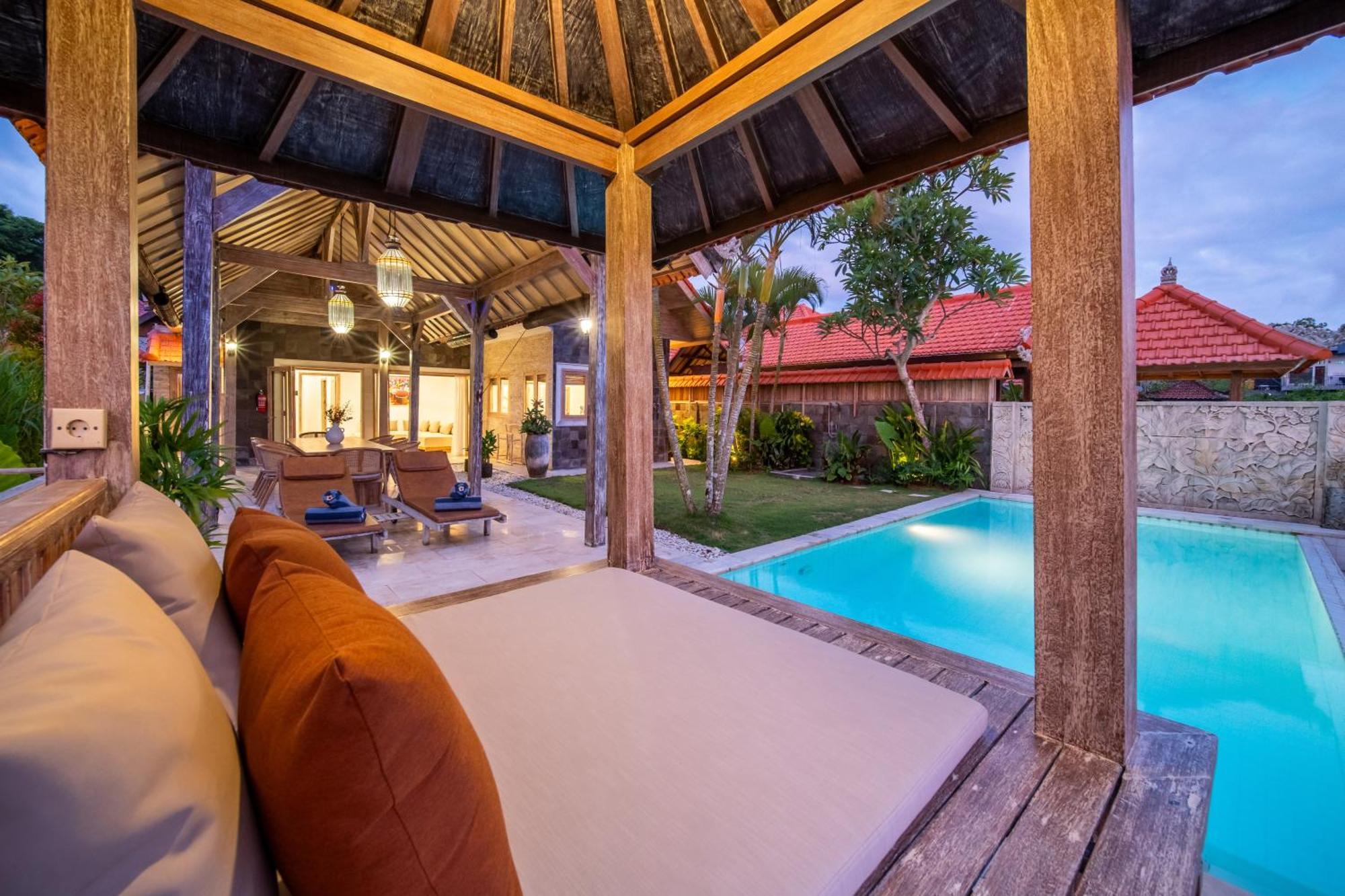 Tropical Villa Indah أُلُواتو المظهر الخارجي الصورة