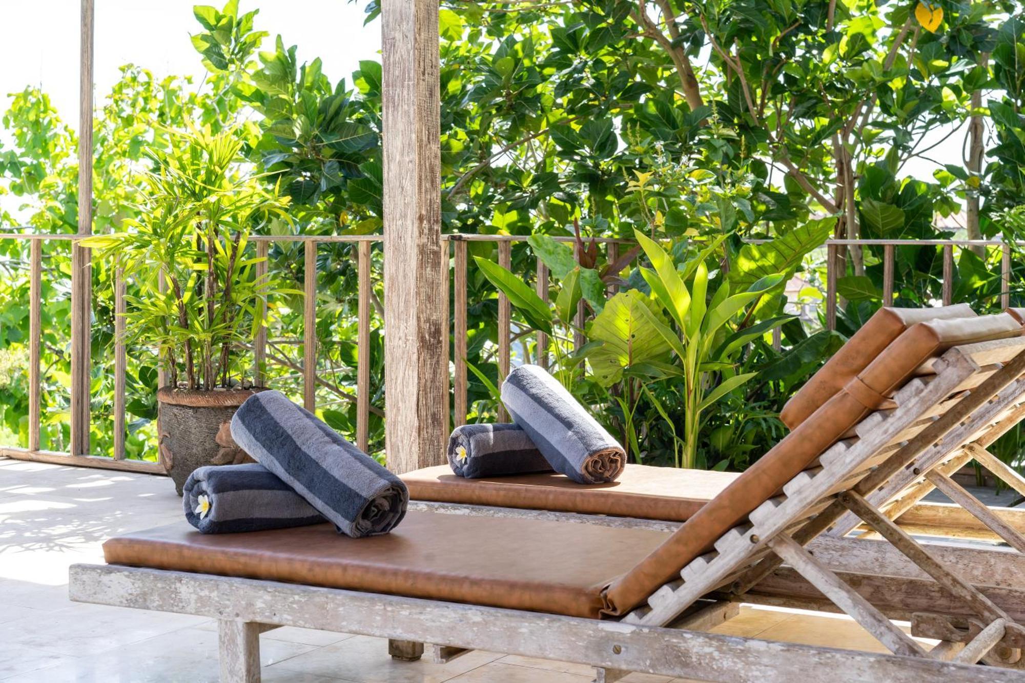 Tropical Villa Indah أُلُواتو المظهر الخارجي الصورة