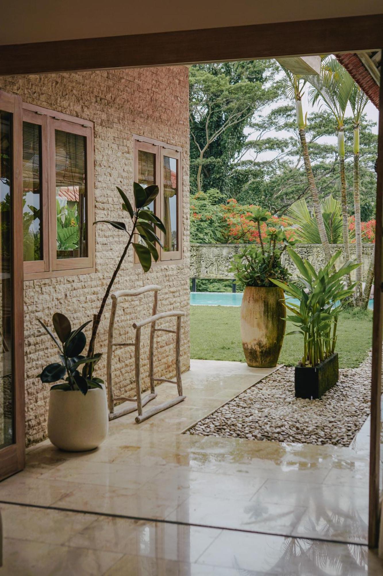 Tropical Villa Indah أُلُواتو المظهر الخارجي الصورة