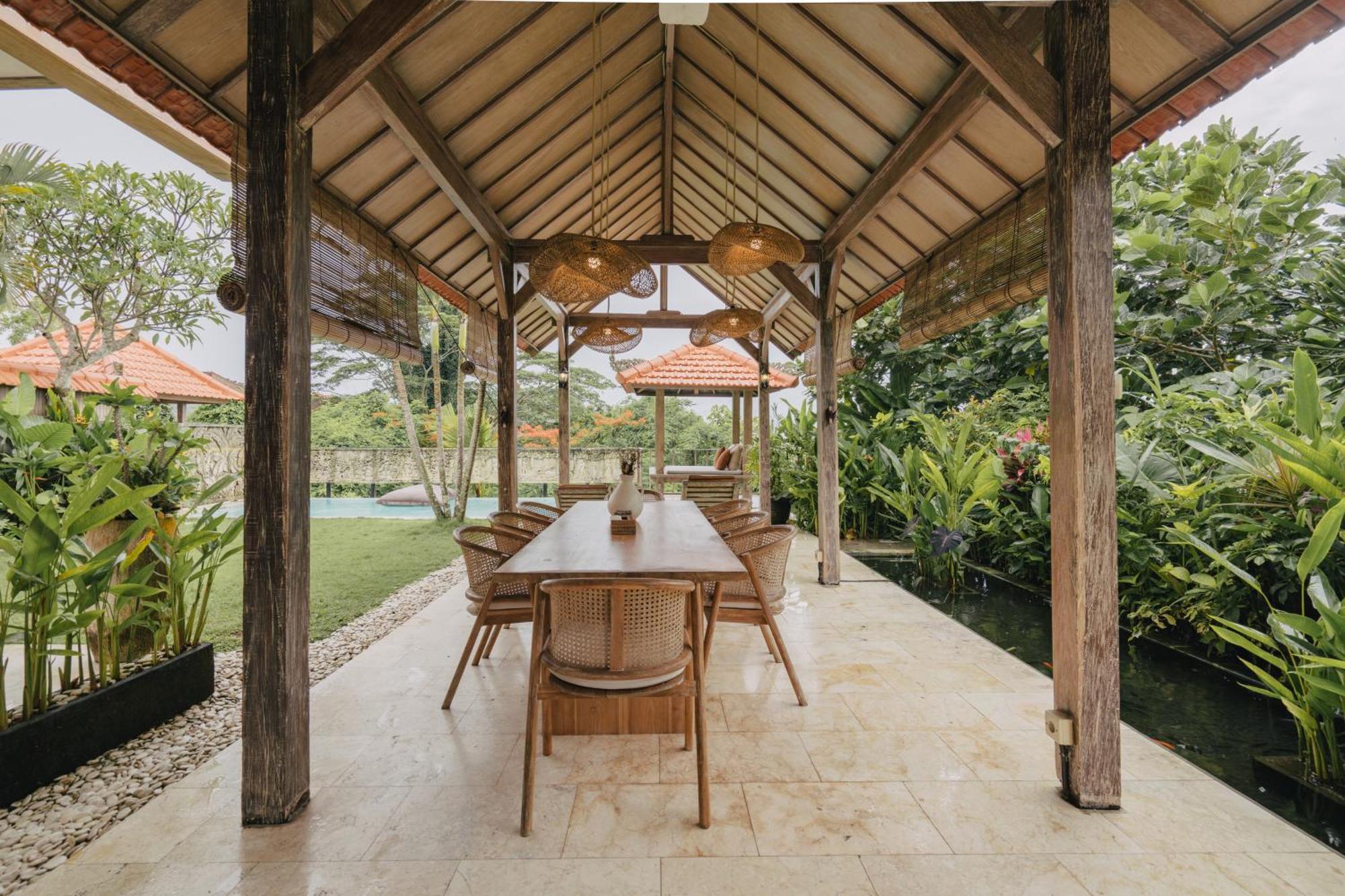 Tropical Villa Indah أُلُواتو المظهر الخارجي الصورة